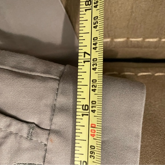 Grey cropped slacks - Picture 4 of 5